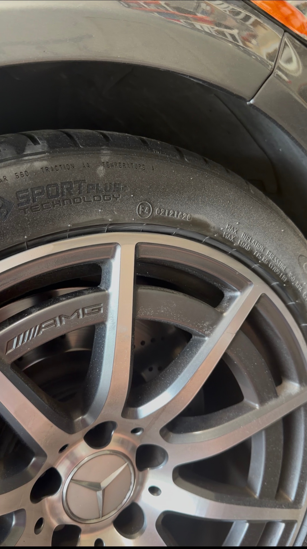 Mercedes-AMG wheel restoration